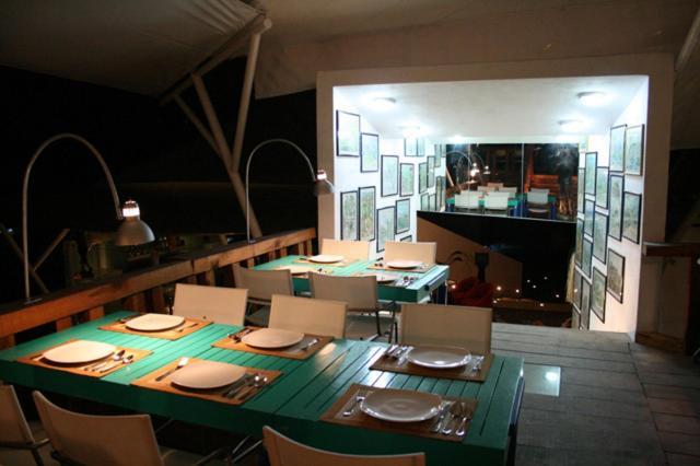 Hotel Montroi Fitness Colima Bagian luar foto